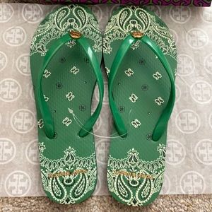 Brand new never worn Tory burch flip flops
